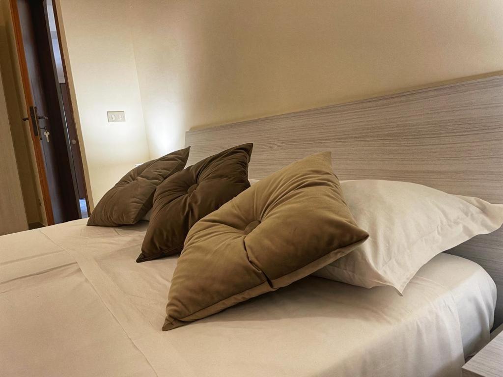 Sicania Rooms Comfort & Relax Enna Exterior photo